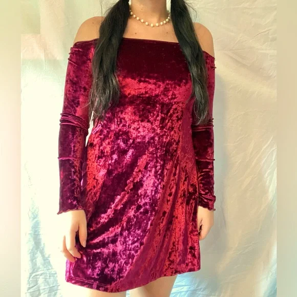 Hollister | Dresses | Burgundy Velvet Off The Shoulder Dress | Poshmark